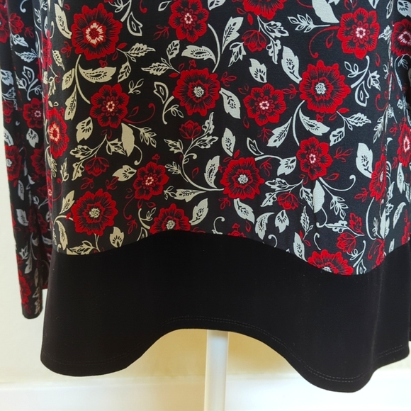 J. Jill Wearever Collection Red and Black Floral Blouse (Large Petite) - Picture 3 of 7